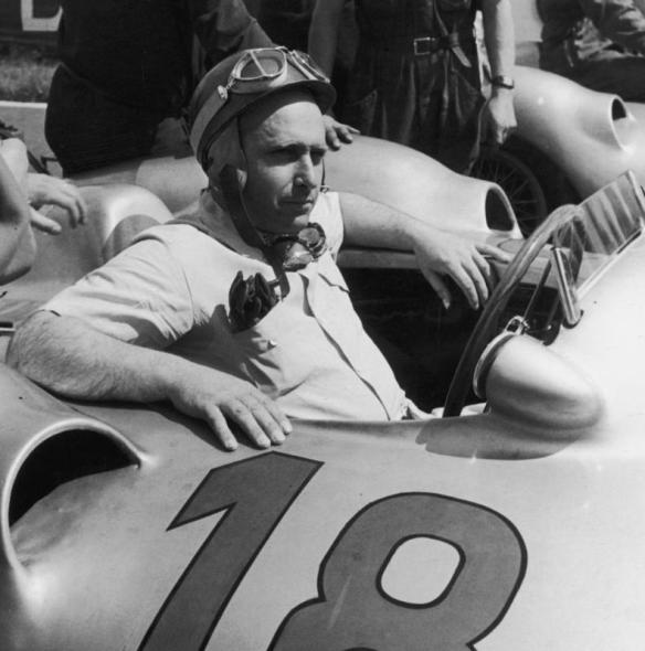 Mercedes-fangio-1954