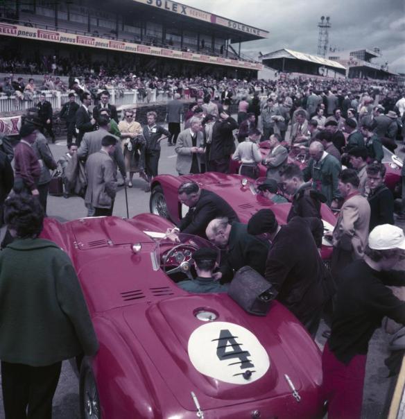 Scuderia-Ferrari-1954_1