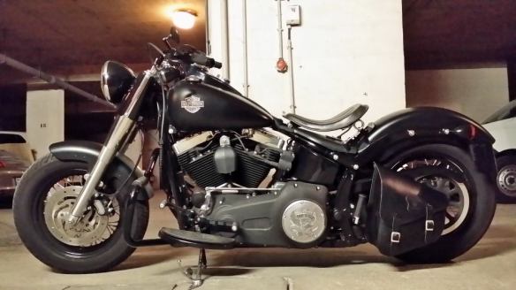 Harley-Softail-Slim-selle-ressort-inversee