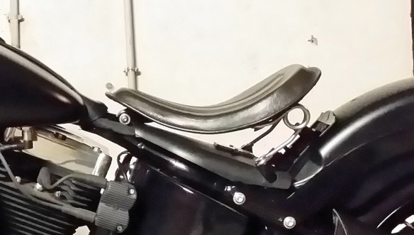 softail-slim-selle-solo-inversee